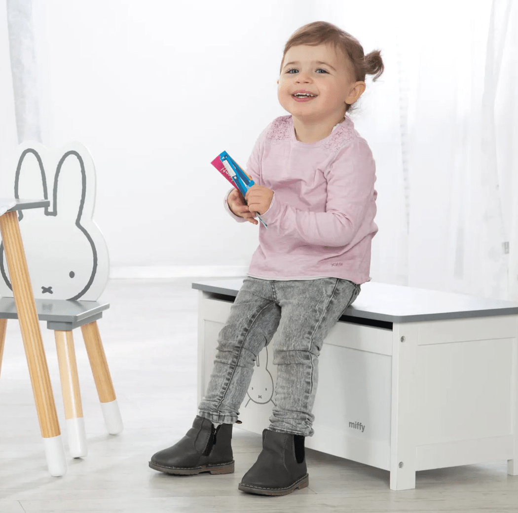 Comment bien choisir un coffre à jouets pour assurer sécurité, style et praticité ? - myplayground