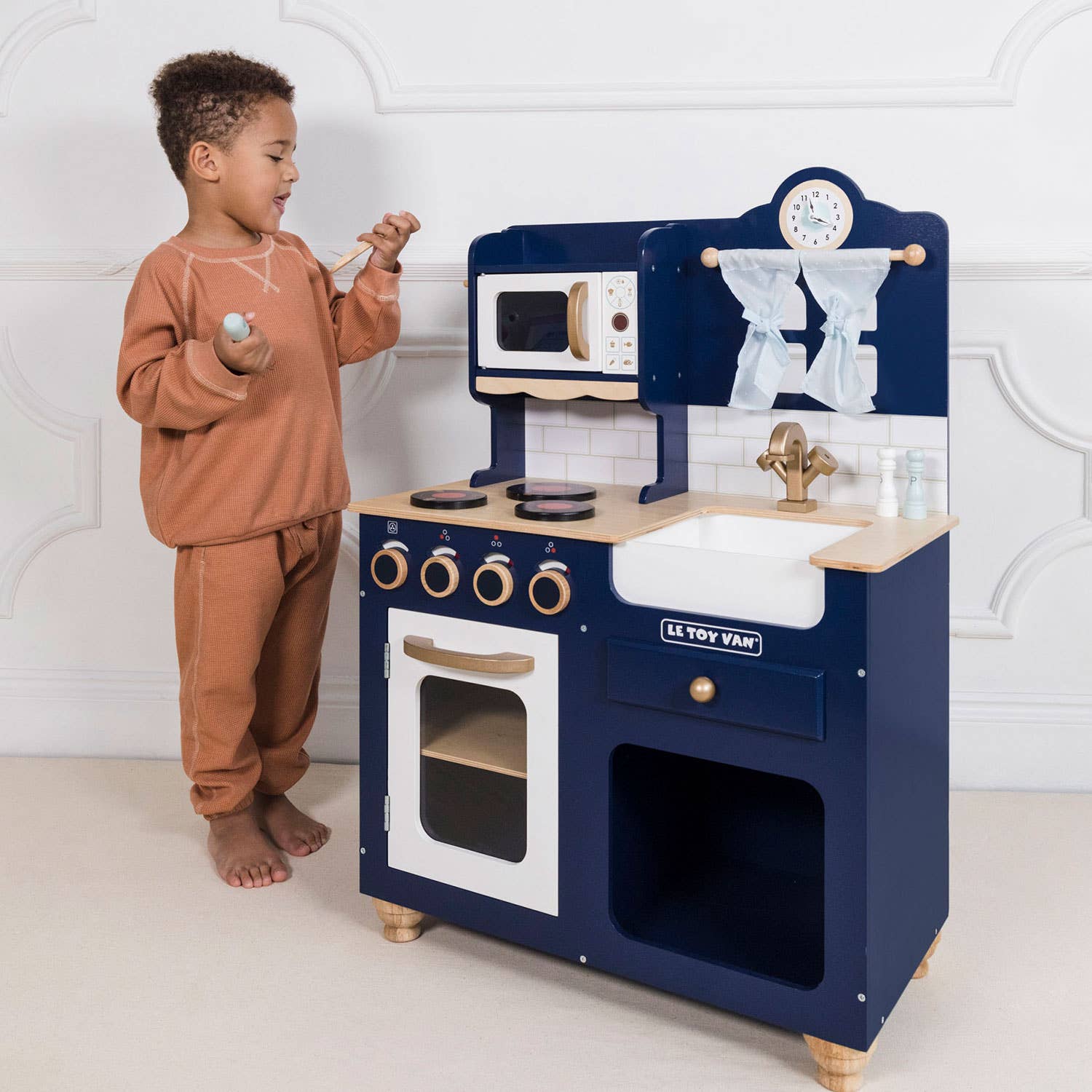 Cuisine Oxford - Jeu Montessori enfant Le Toy Van Cuisine Oxford - Jeu Montessori enfant myplayground