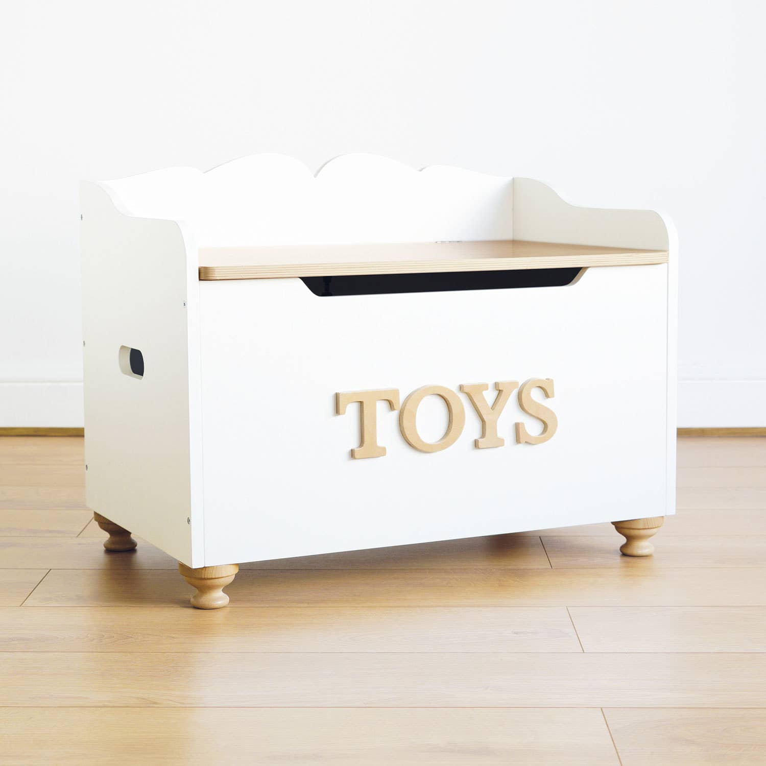 Coffre à jouets - Jeu Montessori enfant Le Toy Van Coffre à jouets - Jeu Montessori enfant myplayground