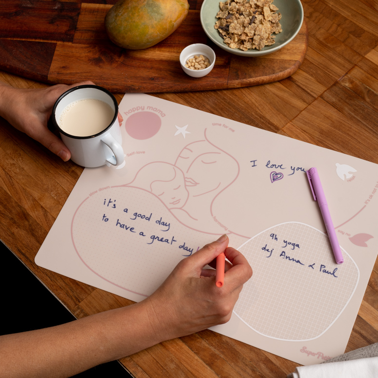 HAPPY MAMA GRAFFITI MAT ** IDEE ORIGINALE NOEL** SuperPetit myplayground