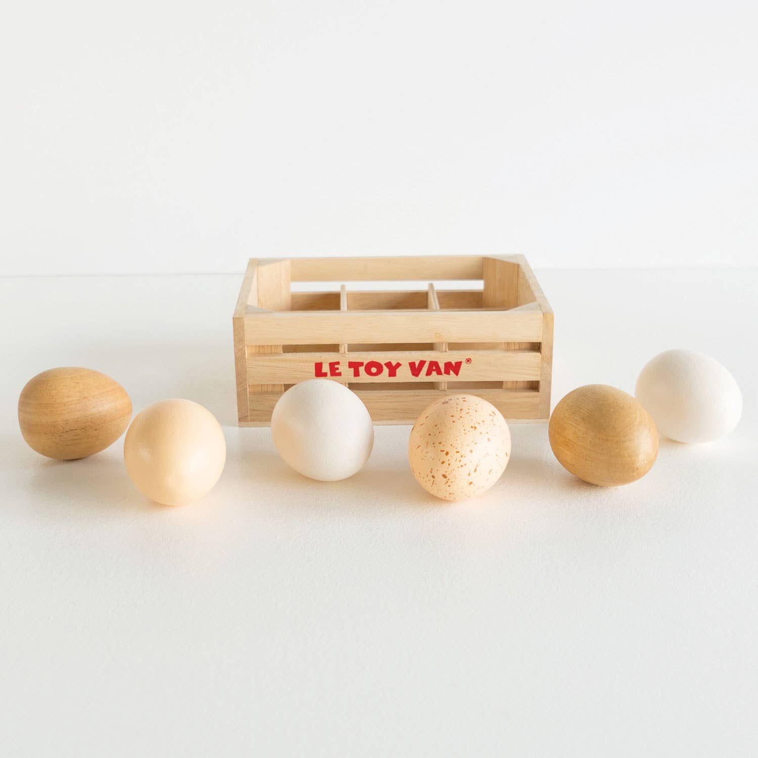 Œufs frais, une demi-douzaine - Jeu sensoriel enfant ( 2 ans et + ) Le Toy Van Œufs frais, une demi-douzaine - Jeu sensoriel enfant ( 2 ans et + ) myplayground