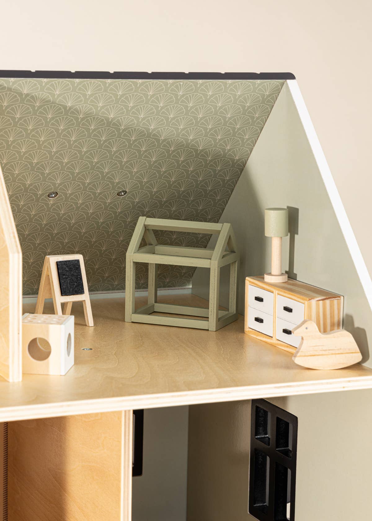 Meubles et accessoires de chambre d'enfant en bois pour maison de poupée (7 pièces) Coco Village Meubles et accessoires de chambre d'enfant en bois pour maison de poupée (7 pièces) myplayground