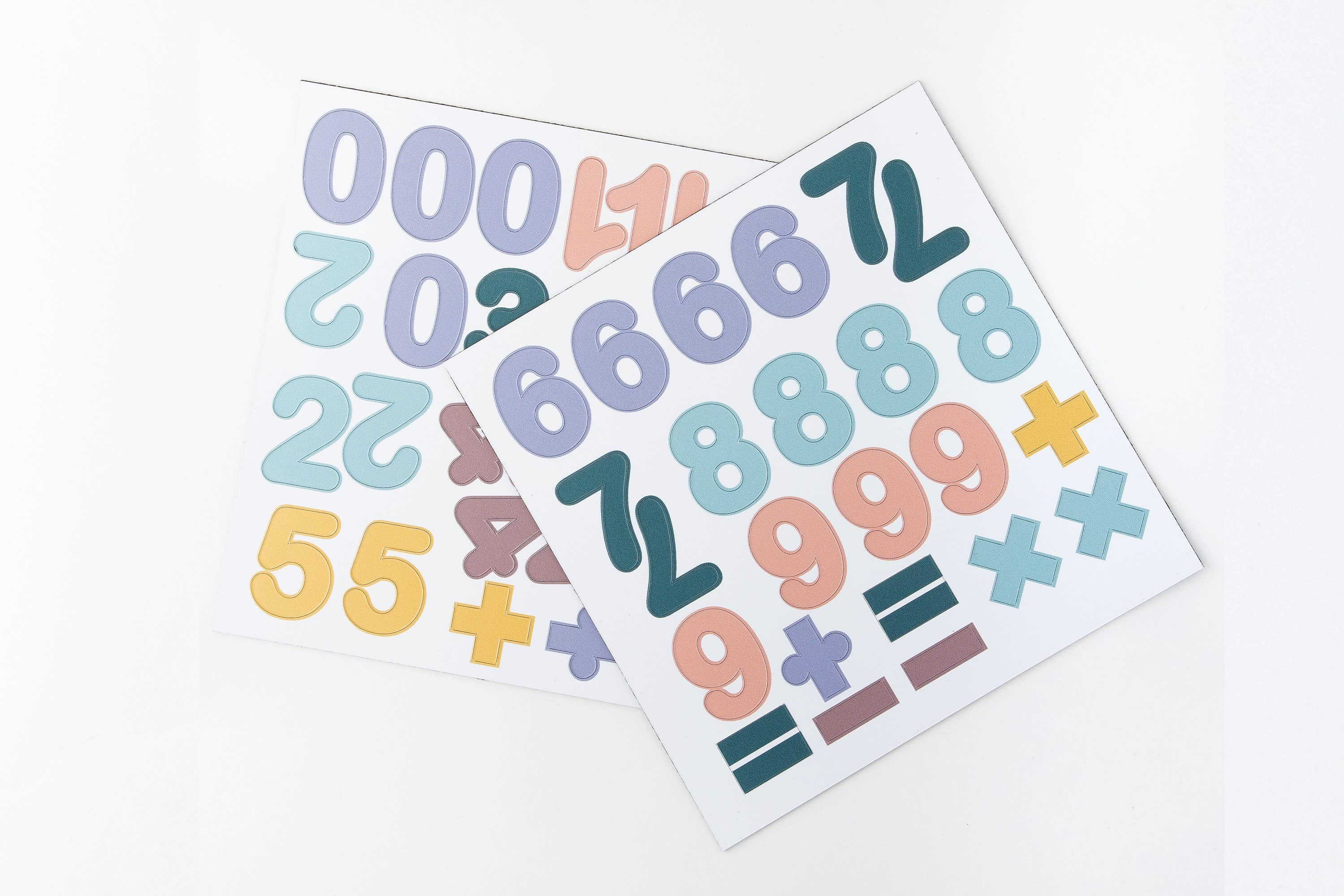 Chiffres magnétiques couleur pastel - lot de 100 magnets Ferflex Chiffres magnétiques couleur pastel - lot de 100 magnets myplayground