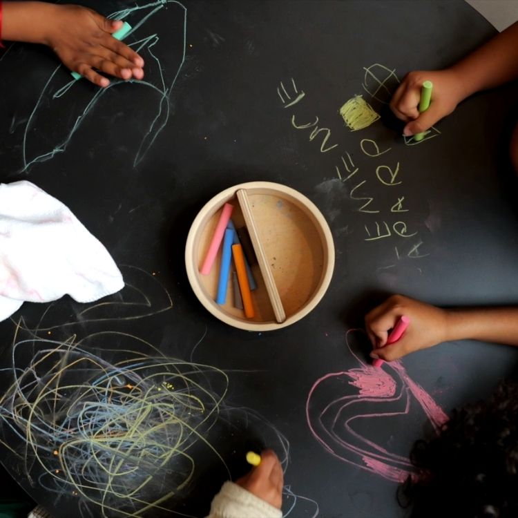 Table à dessin Drawin'Kids - La Drawin'table - XXL Edition Table de dessin Drawin'Kids Table à dessin Drawin'Kids - La Drawin'table - XXL Edition myplayground