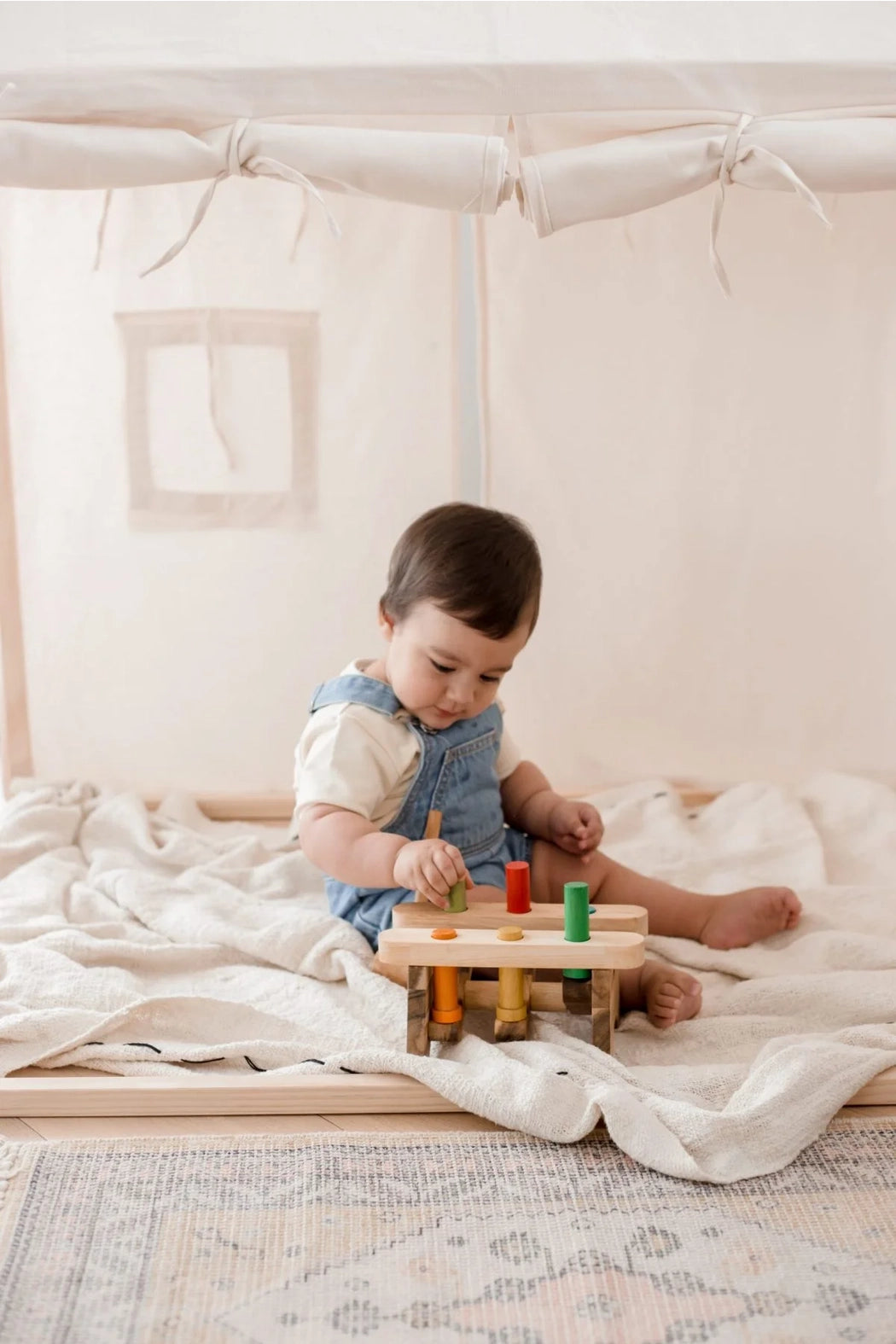 Livre A Peg QToys USA Livre A Peg myplayground