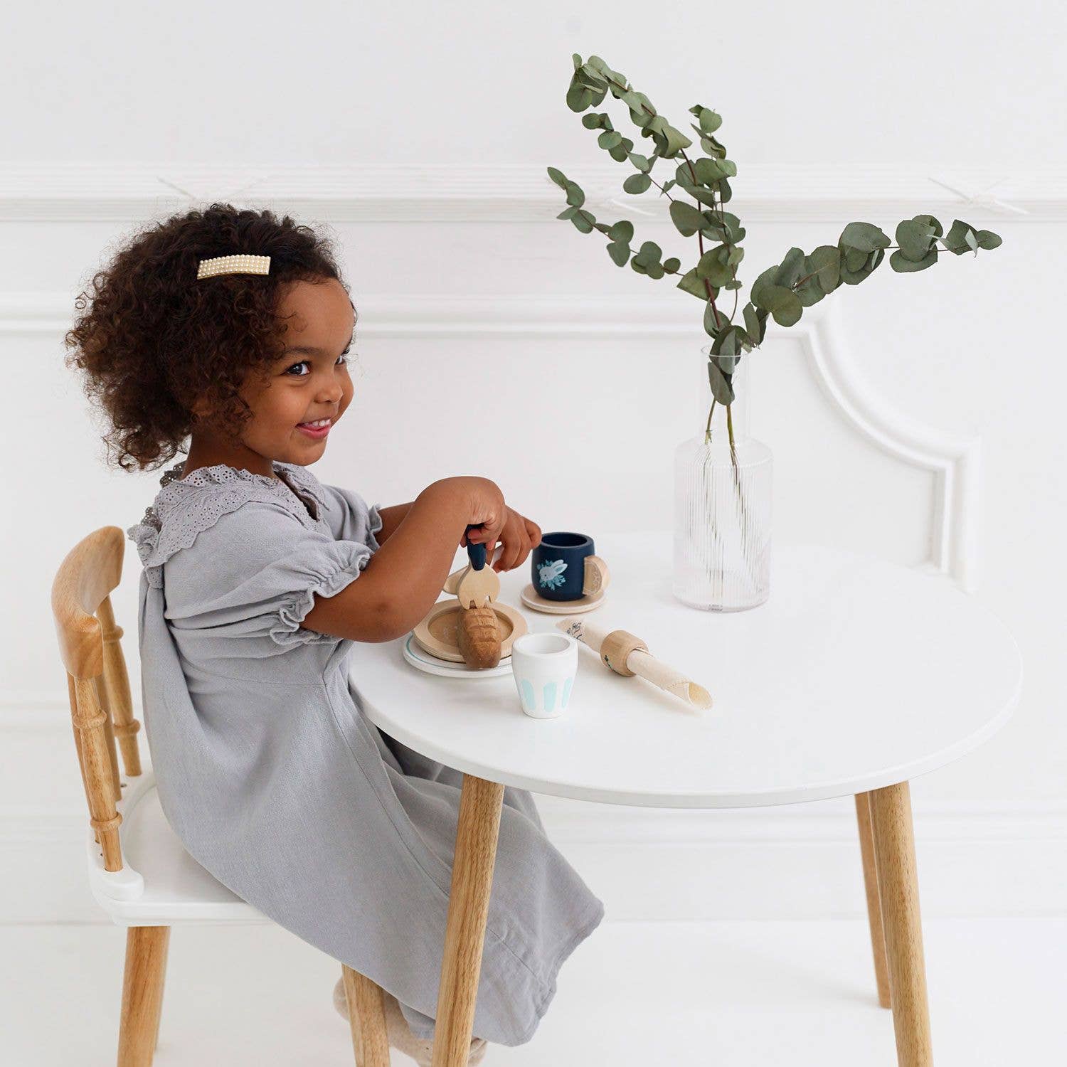 Ensemble de couverts et de salle à manger - Jeu Montessori enfant Le Toy Van Ensemble de couverts et de salle à manger - Jeu Montessori enfant myplayground