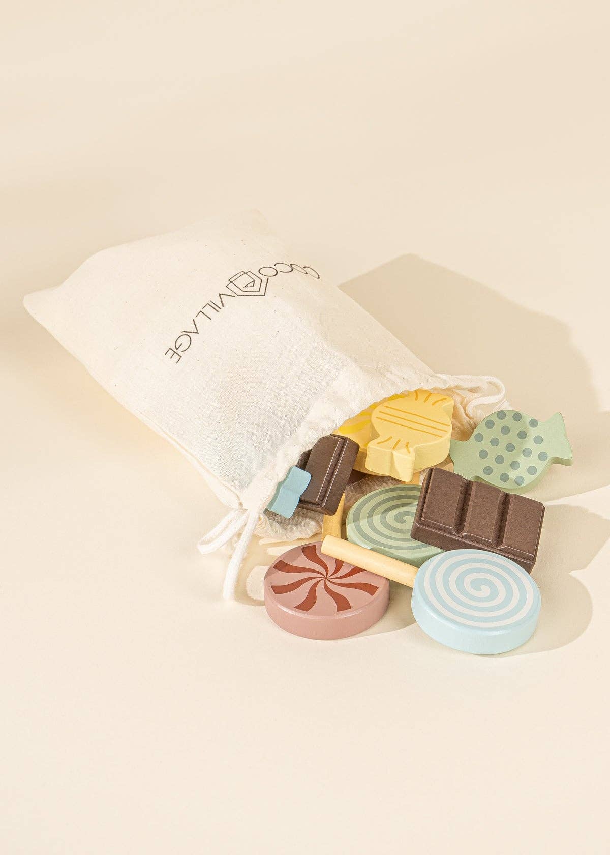 Set de jeu de bonbons en bois (10 pièces) Coco Village Set de jeu de bonbons en bois (10 pièces) myplayground