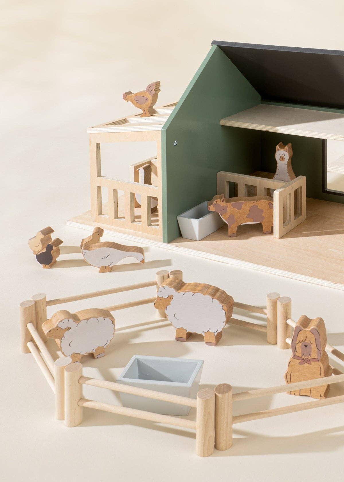 Ensemble de ferme et d'accessoires en bois Coco Village myplayground