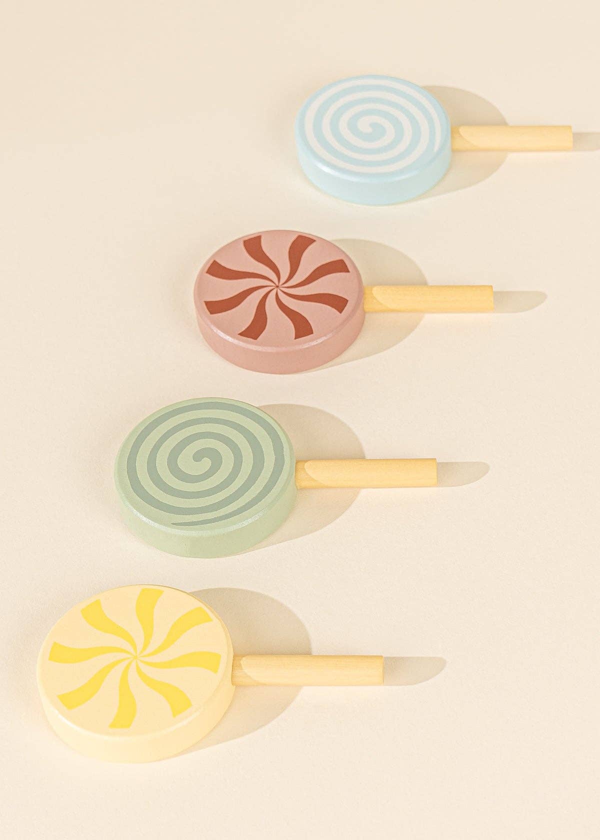 Set de jeu de bonbons en bois (10 pièces) Coco Village Set de jeu de bonbons en bois (10 pièces) myplayground
