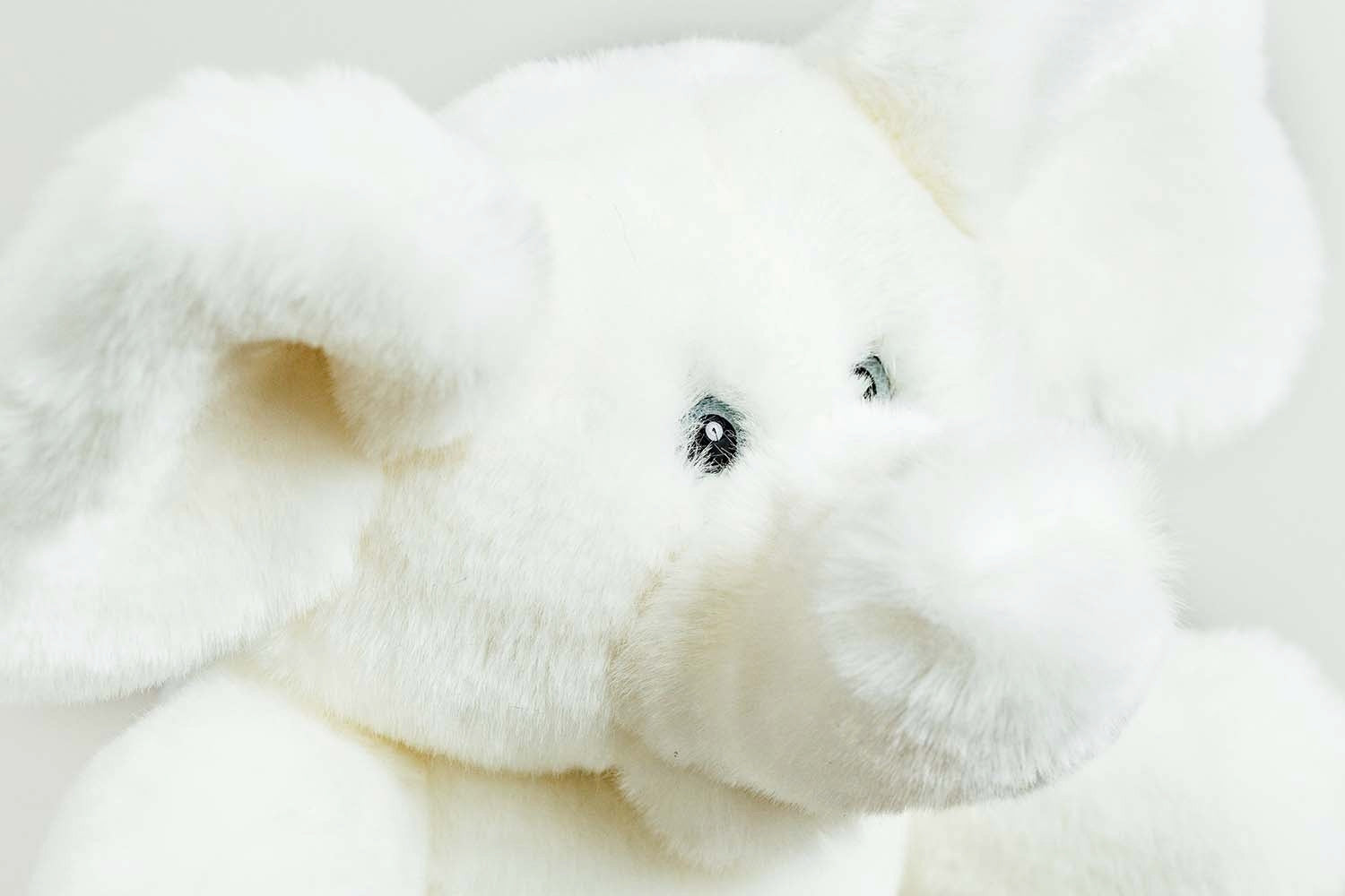 Ma peluche Éléphant Victor - La Pelucherie La Pelucherie Ma peluche Éléphant Victor - La Pelucherie myplayground