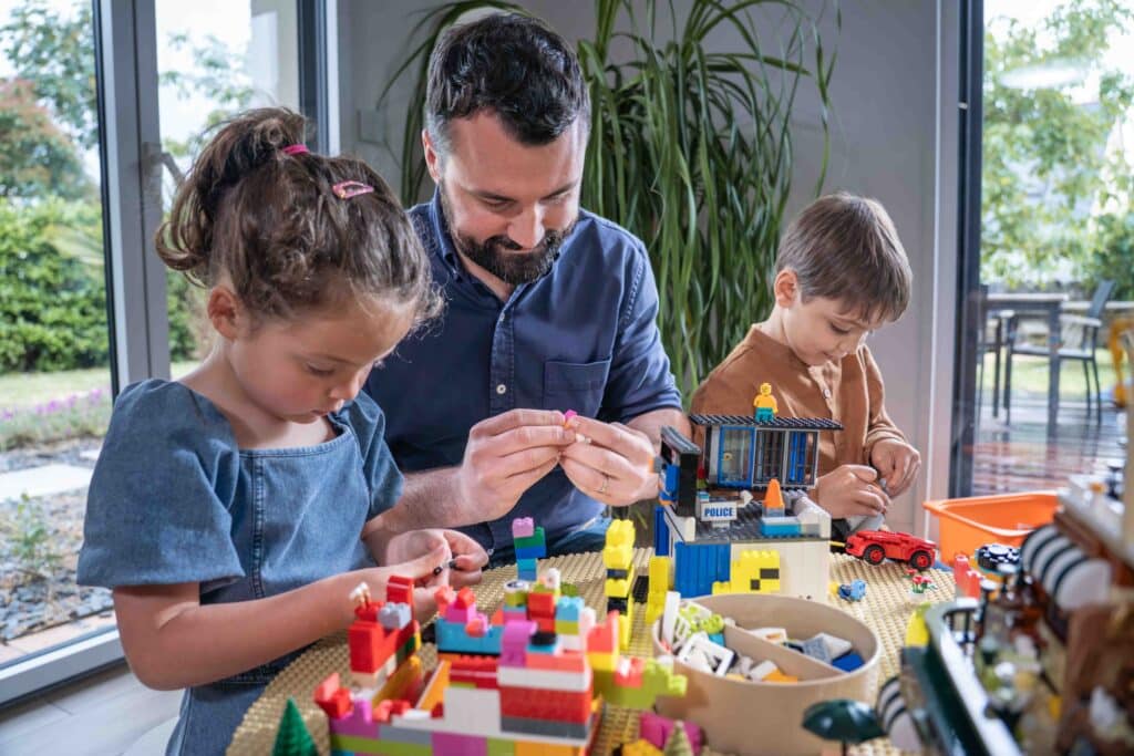 Play & Build MINI – Plateau compatible LEGO® pour enfants de 5 à 10 ans