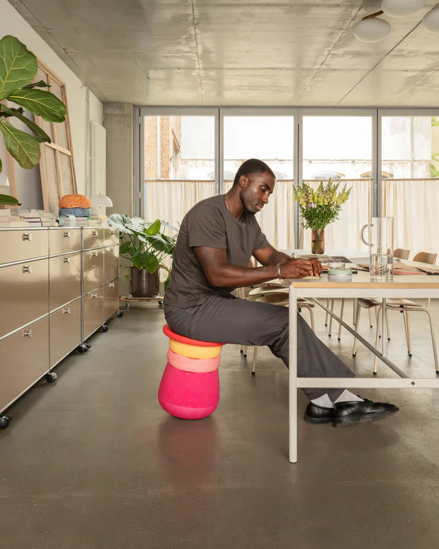 Stapelstein® Dynamic all – Tabouret modulaire pour le mouvement et la concentration à tout âge