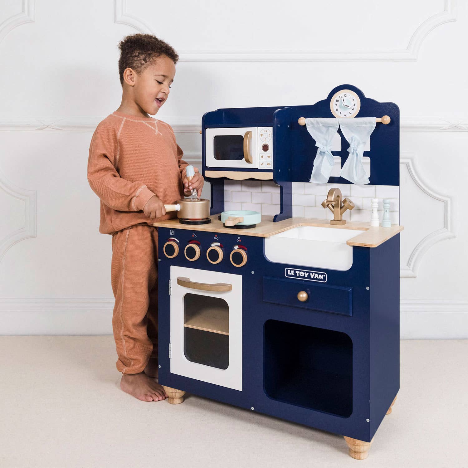 Cuisine Oxford - Jeu Montessori enfant Le Toy Van Cuisine Oxford - Jeu Montessori enfant myplayground