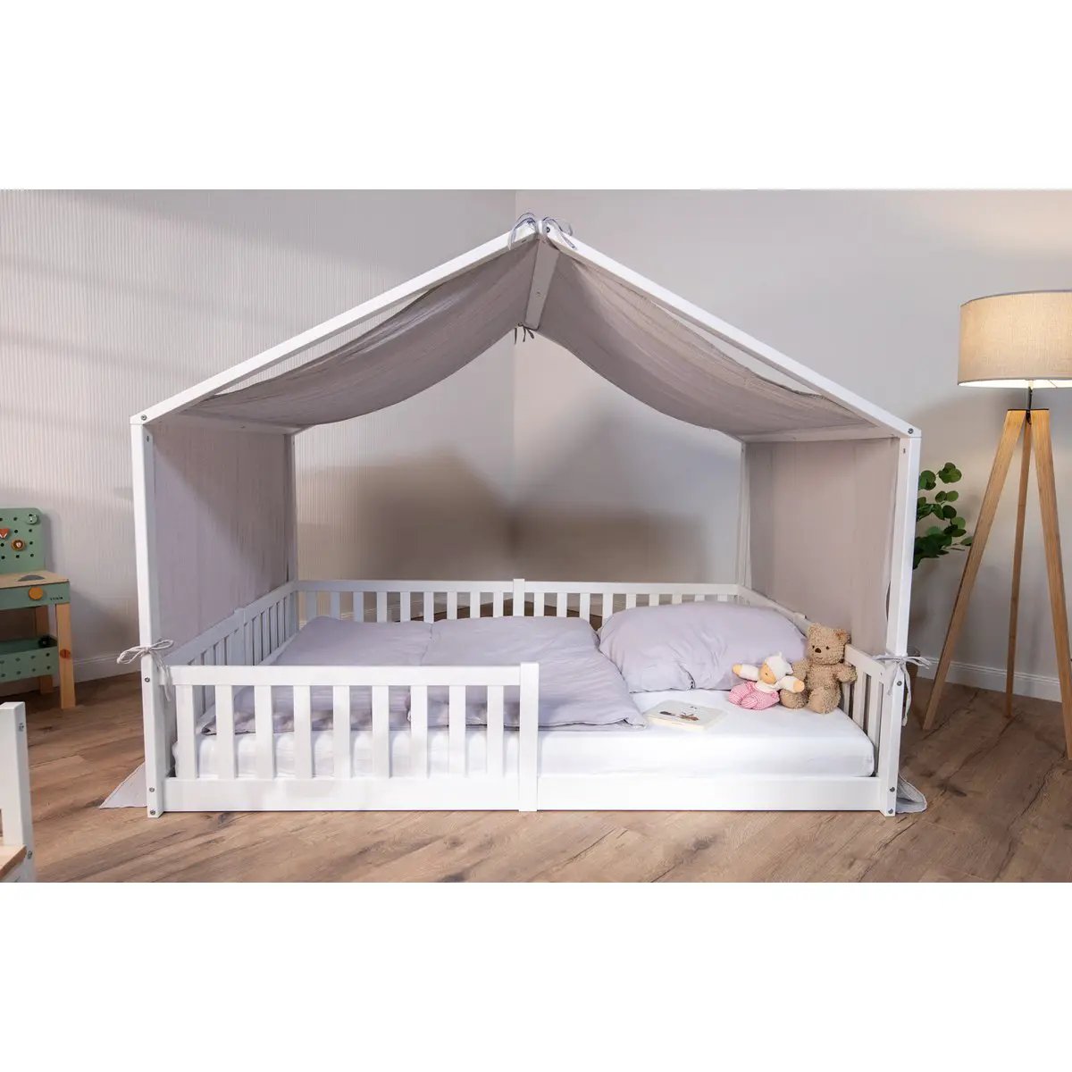 Ciel de lit en mousseline grise pour lit cabane 120-140x200 cm – tiSsi – vue 3