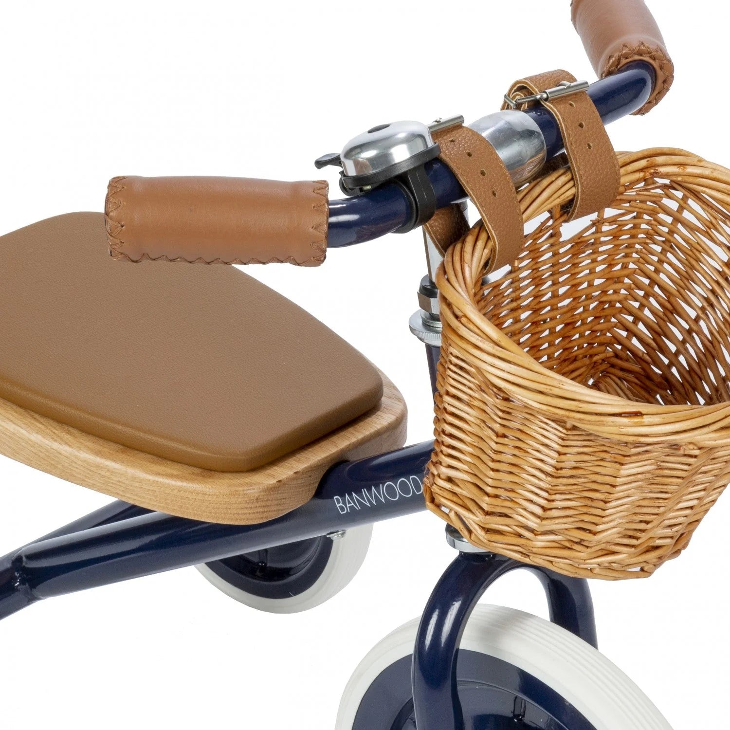 Banwood Tricycle - Bleu - Jeu de motricité enfant ( 2 à 6 ans ) Banwood Banwood Tricycle - Bleu - Jeu de motricité enfant ( 2 à 6 ans ) myplayground