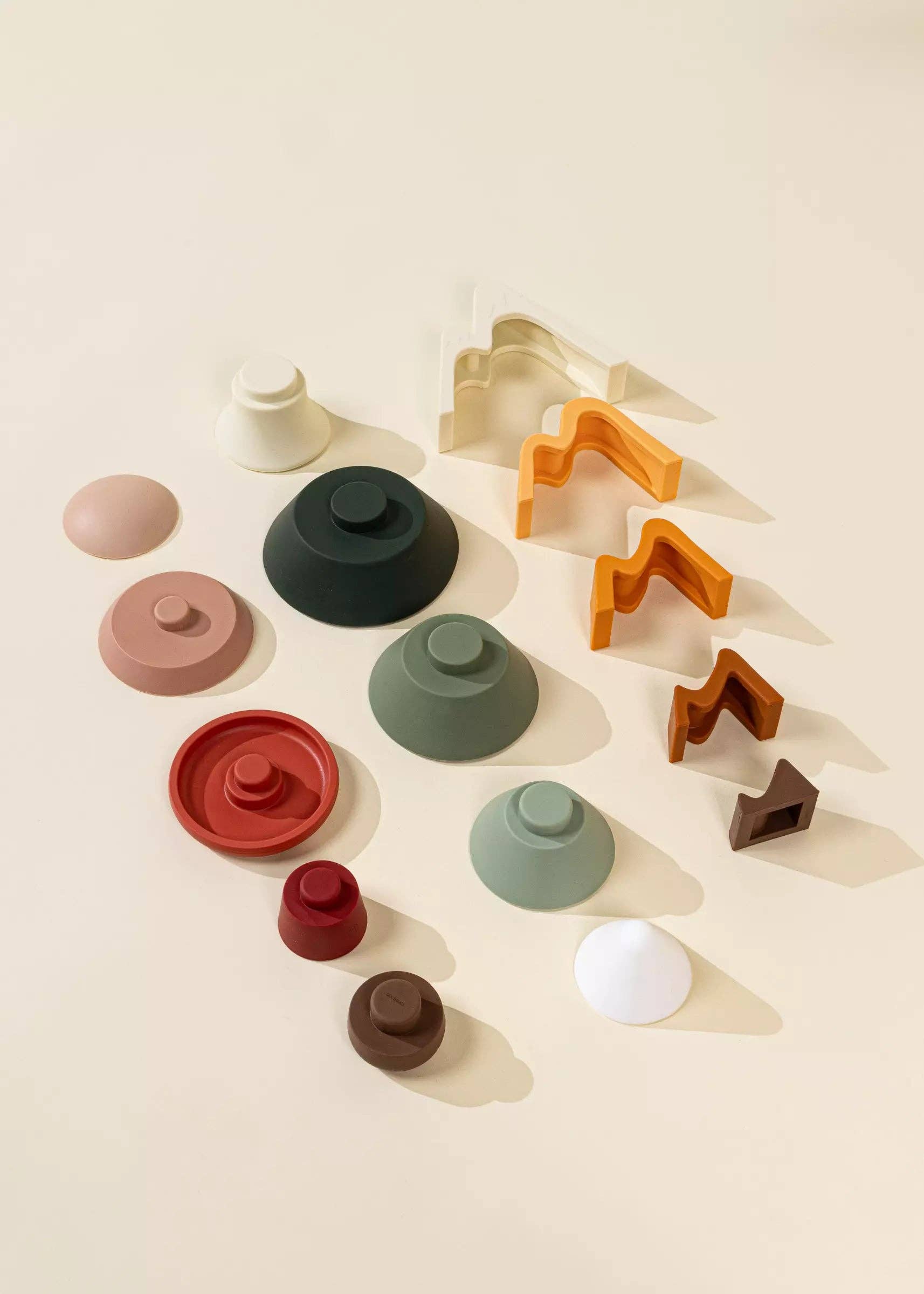 Ensemble forestier empilable en silicone (16 pièces) Coco Village myplayground