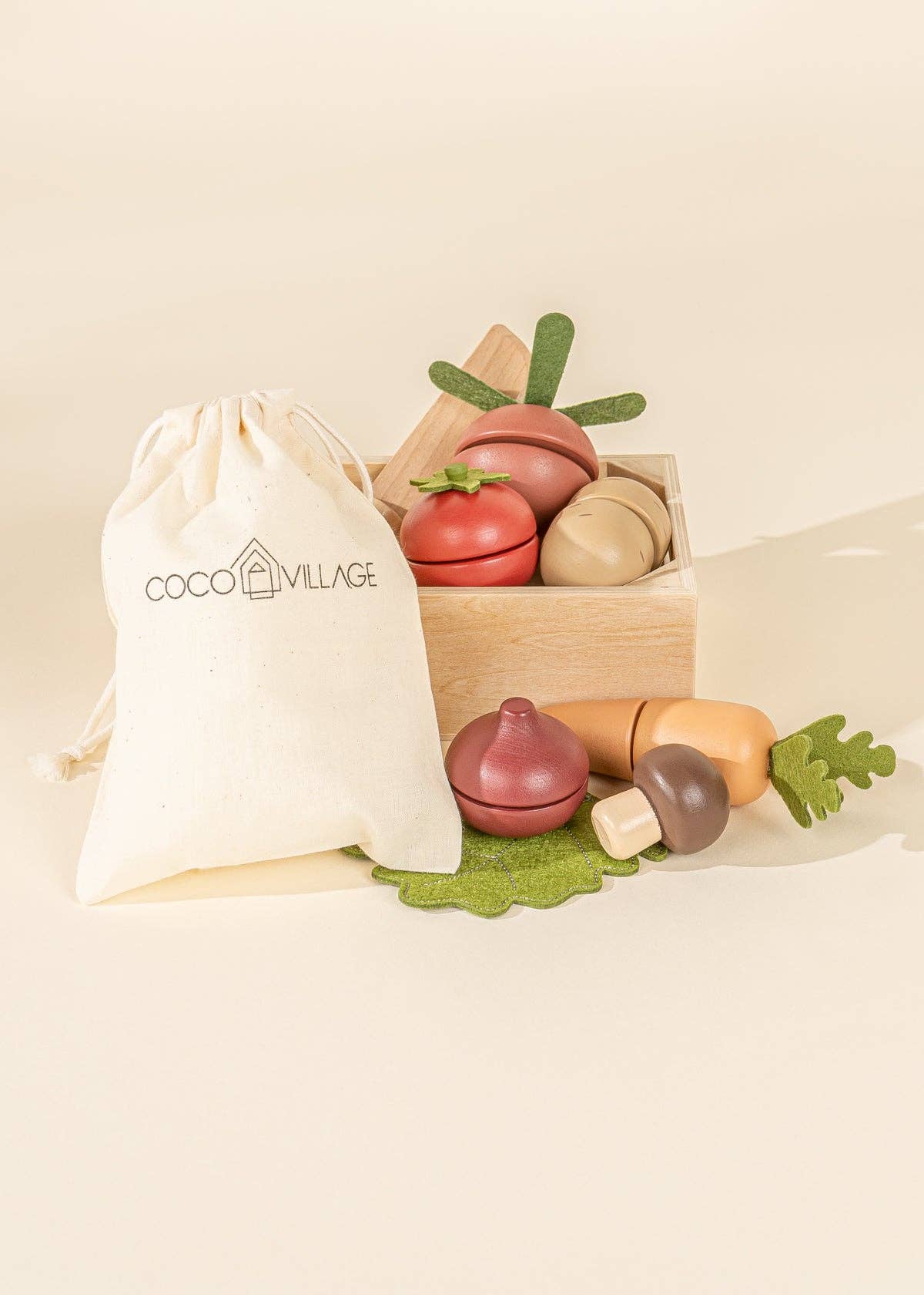 Set de jeu de légumes en bois Coco Village Set de jeu de légumes en bois myplayground