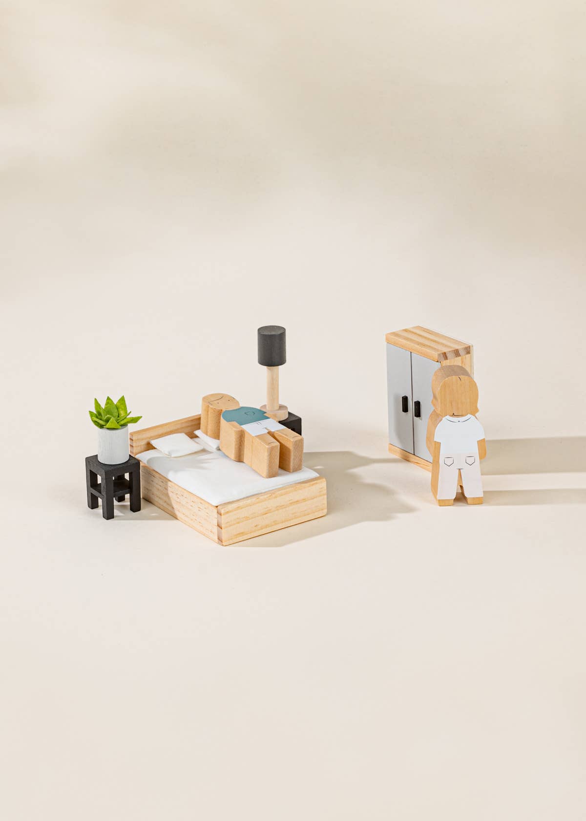 Maison de poupée en bois, meubles et accessoires pour la chambre principale (9) Coco Village Maison de poupée en bois, meubles et accessoires pour la chambre principale (9) myplayground