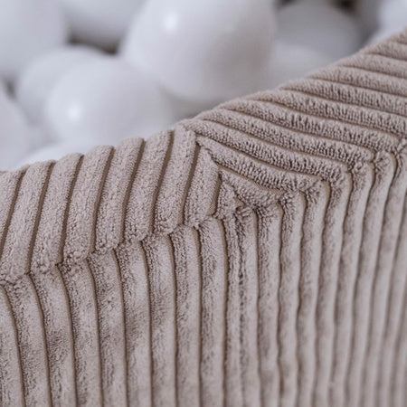 PLUSH NEST - Misioo - Piscine à balles, 90x30 cm, Ronde, Beige, Velours Côtelé Épais Piscine à balles Misioo PLUSH NEST - Misioo - Piscine à balles, 90x30 cm, Ronde, Beige, Velours Côtelé Épais myplayground