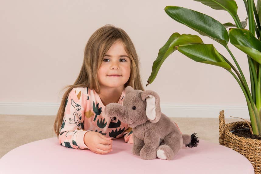 Éléphant assis 25 cm - peluche - peluche Teddy Hermann myplayground