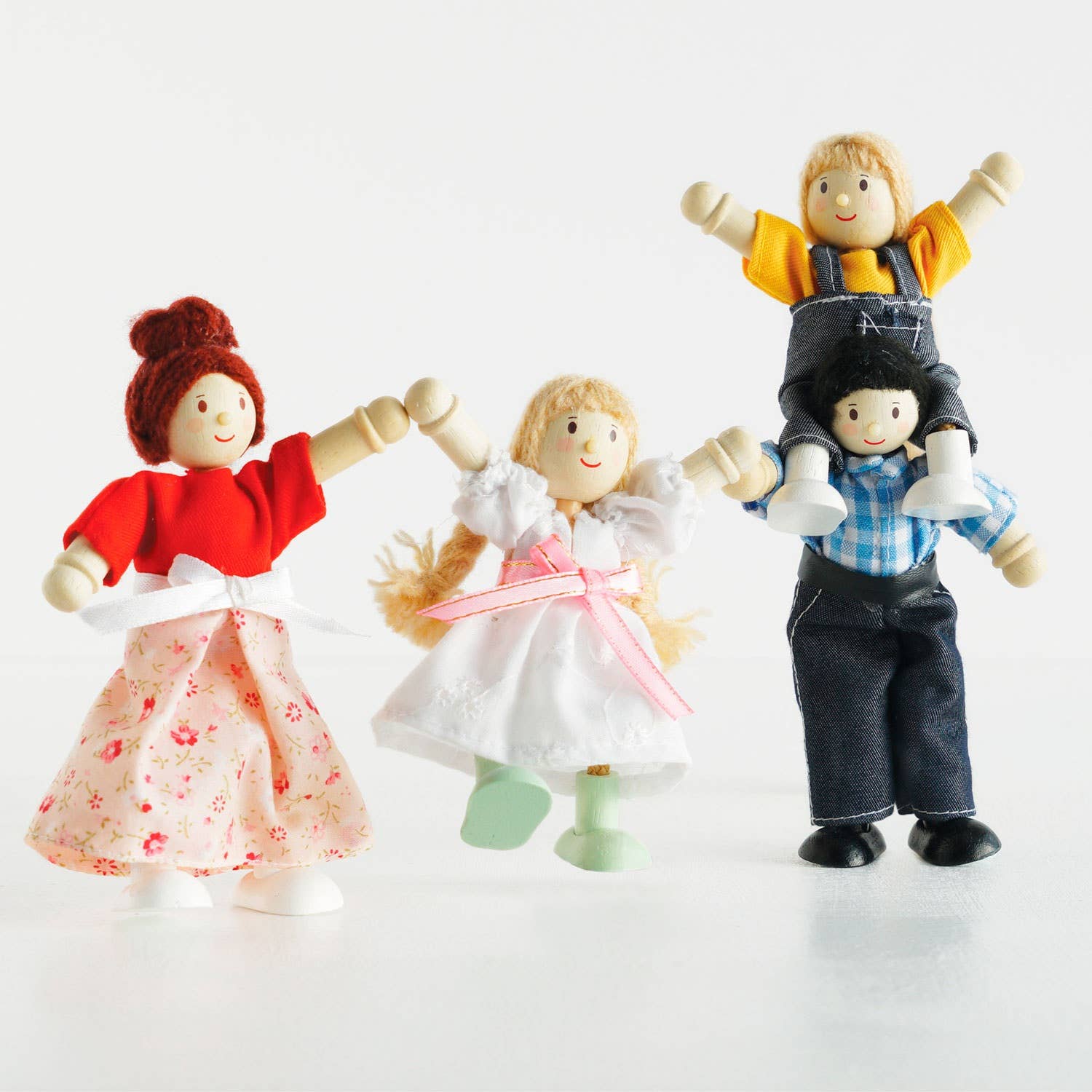 Ma famille 4 personnes - Jeu éducatif enfant Le Toy Van Ma famille 4 personnes - Jeu éducatif enfant myplayground