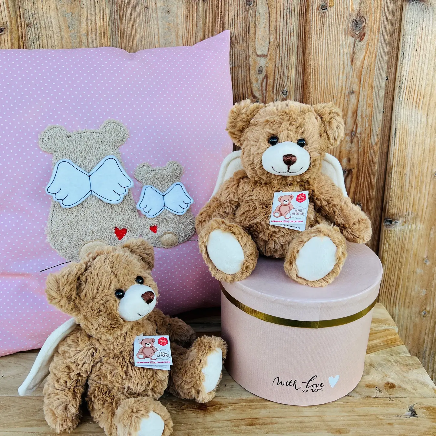Ange gardien en peluche 20 cm - peluche - peluche - Teddy Hermann Jeux d'éveil Teddy Hermann Ange gardien en peluche 20 cm - peluche - peluche - Teddy Hermann myplayground