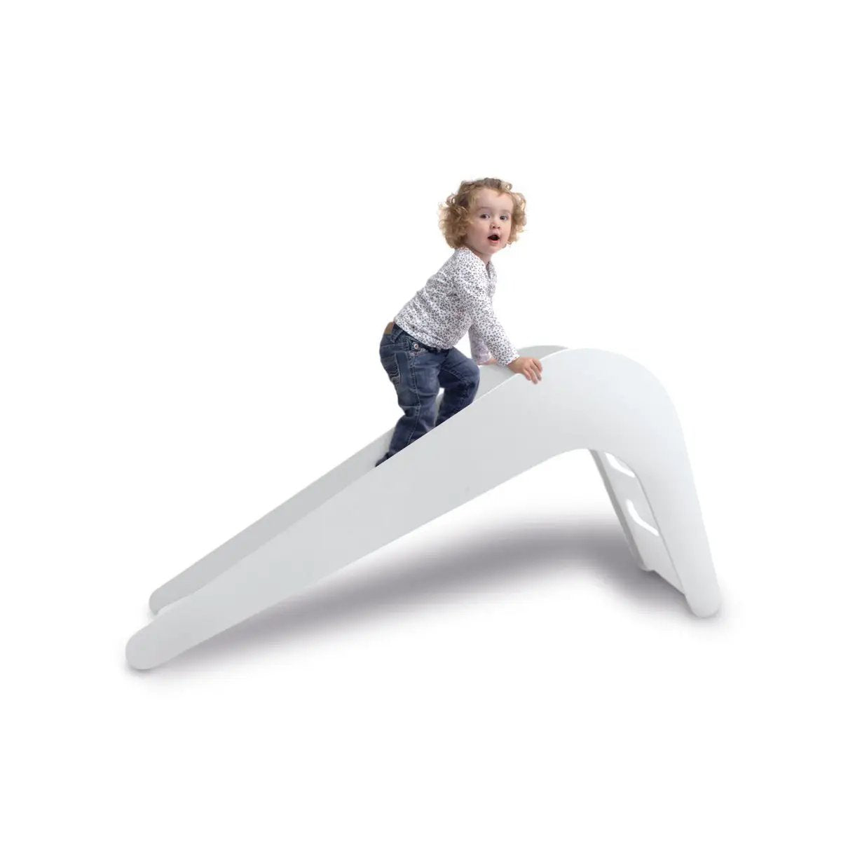 Toboggan En Bois Pour Intérieur Pour Enfants Sûr Et Amusant Idéal Pour Salon Maison Et Chambre by Jupiduu - Designed for Kids