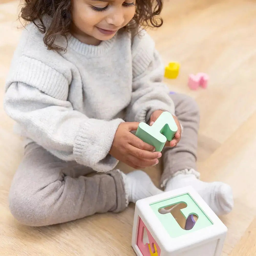 Jouets Bébé trieur de formes -Kuby - Oppi by OPPI