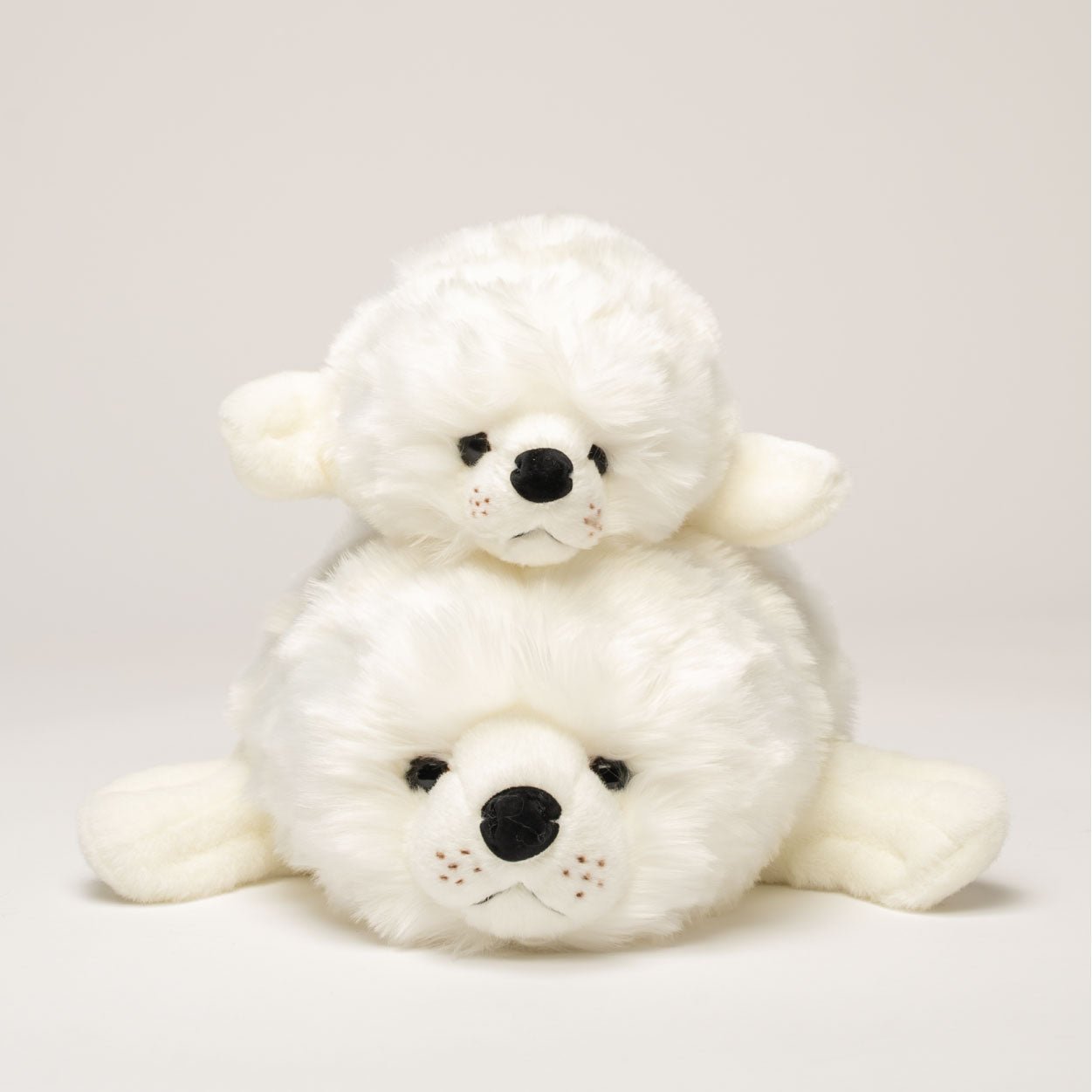 Ma peluche Phoque Arsène - La Pelucherie by La Pelucherie
