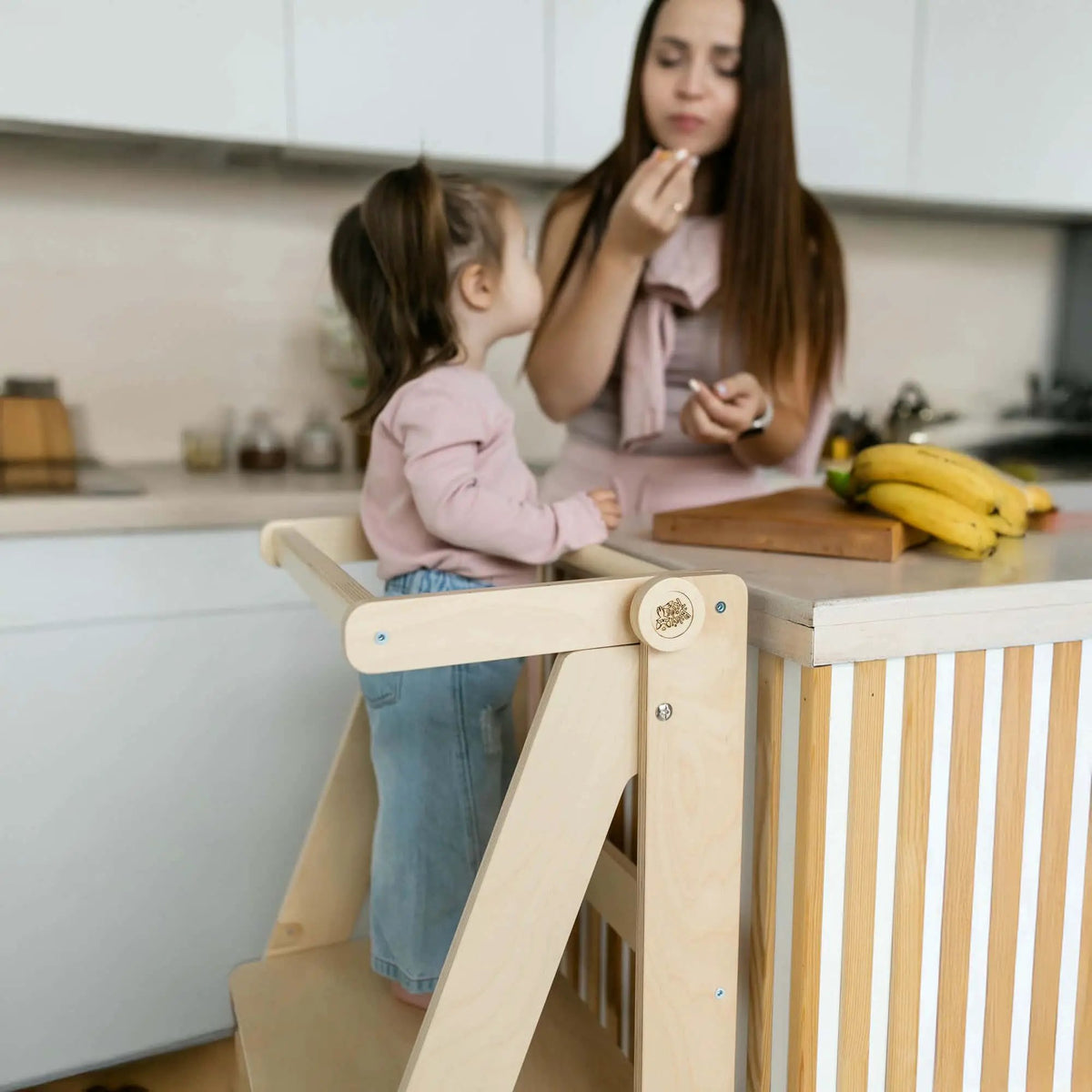 Tour d'observation montessori Pliable - bois brut (non verni), 18 à 24 mois -BusyKids by BusyKids