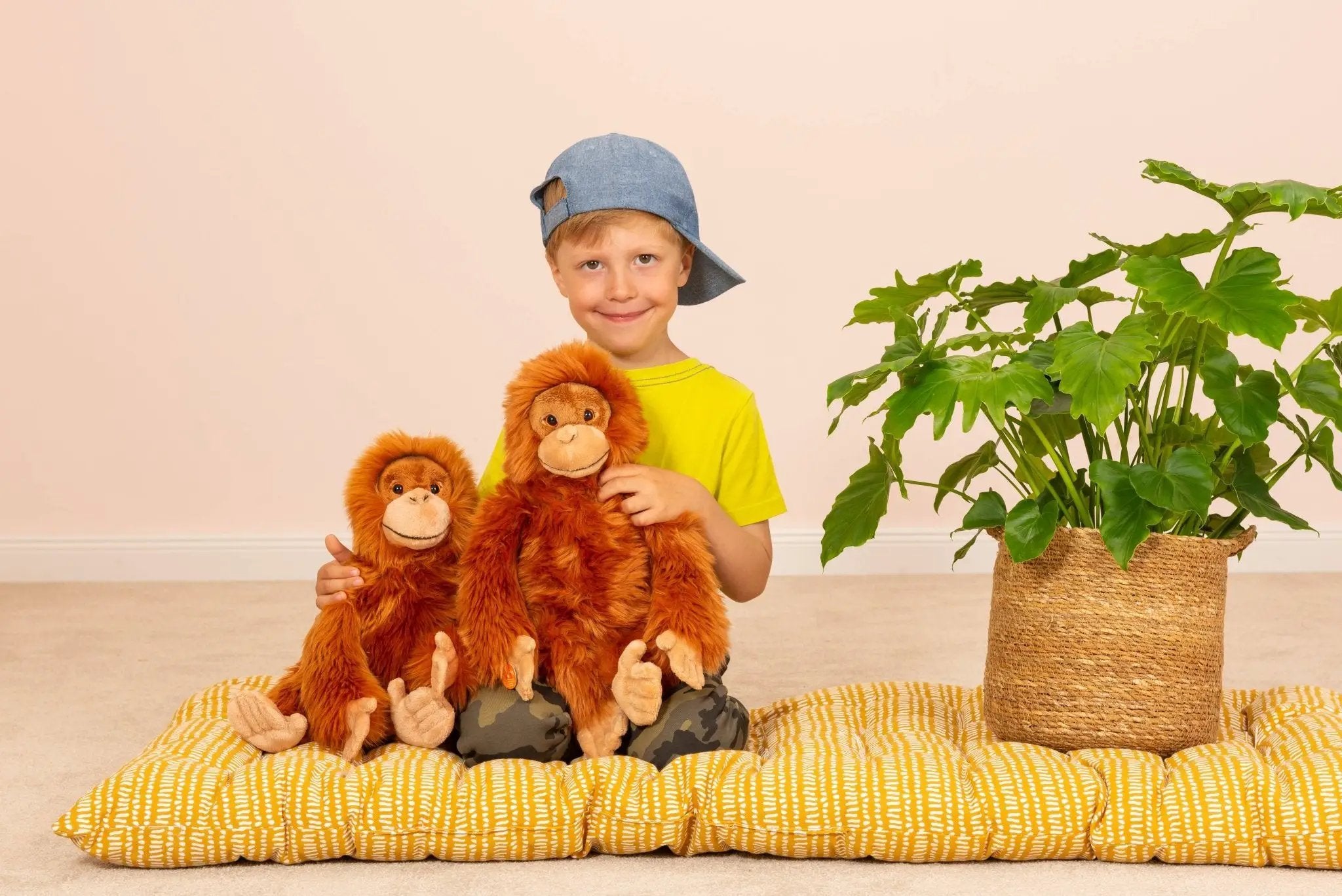 Orang outan assis 40 cm - peluche - peluche by Teddy Hermann