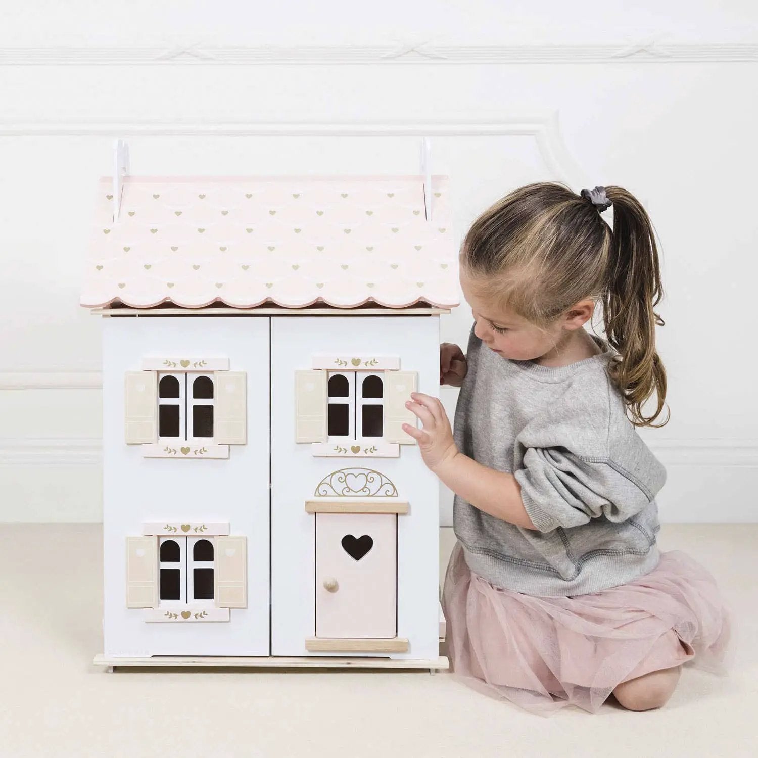 Maison de poupée Rose Coeur - Le Toy Van by Le Toy Van