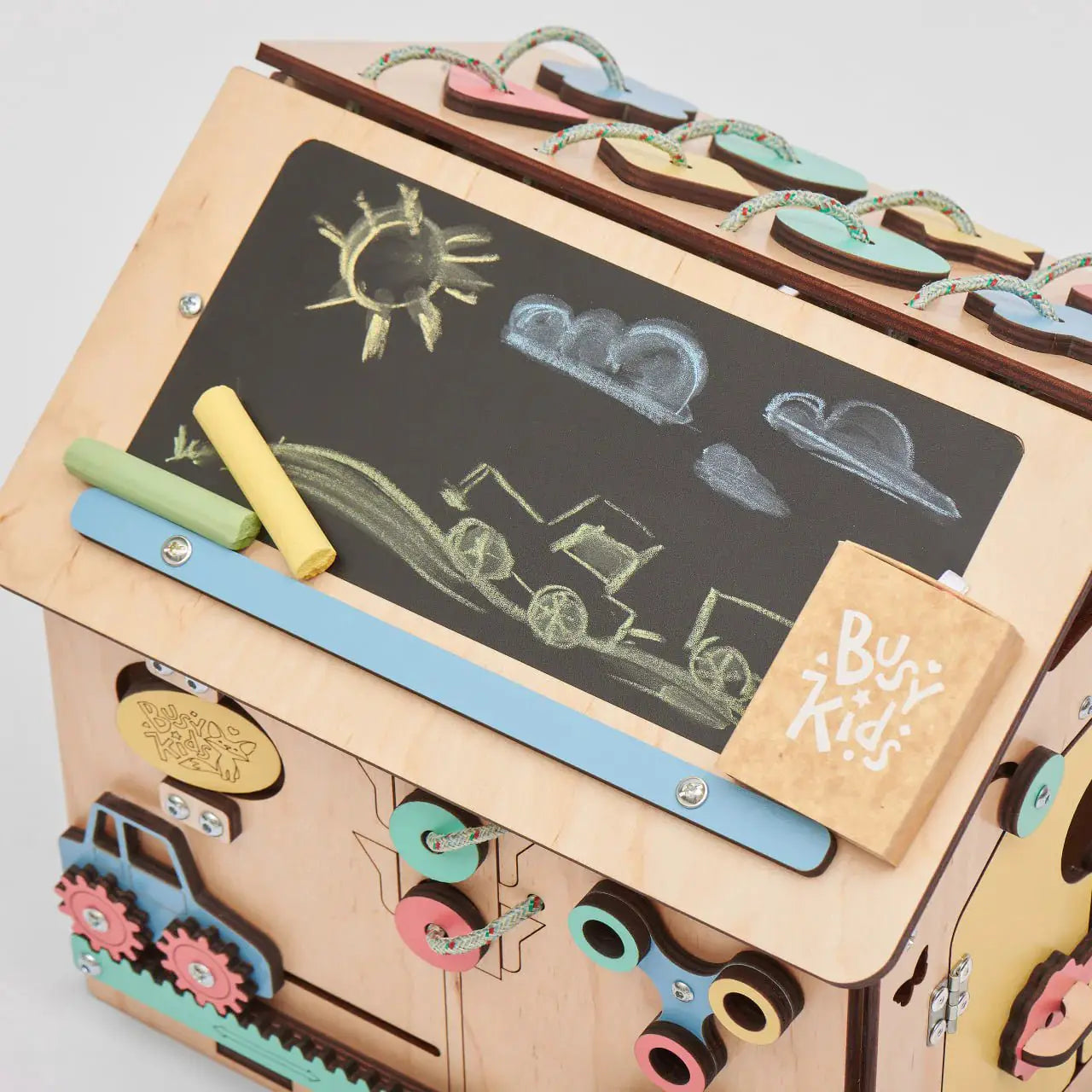Busy Board maisonnette éducative - bois mini, 12 à 18 mois - busykids by BusyKids