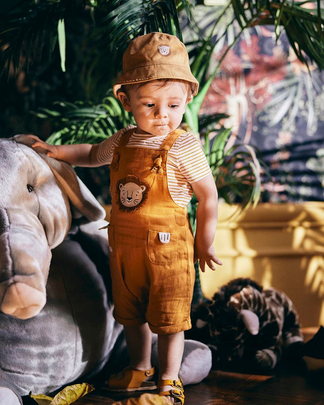 Ma peluche Éléphant Basile - La Pelucherie - myplayground