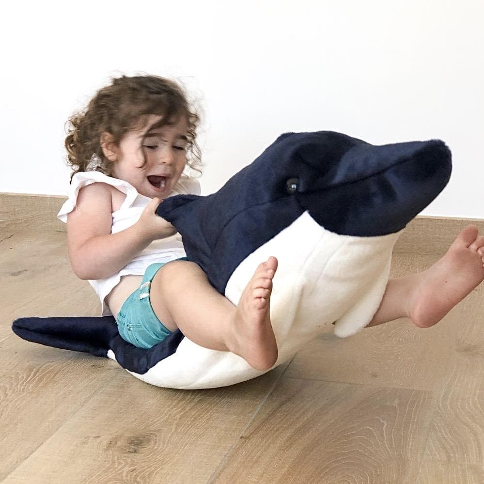 Ma peluche Dauphin Auguste - La Pelucherie by LA PELUCHERIE