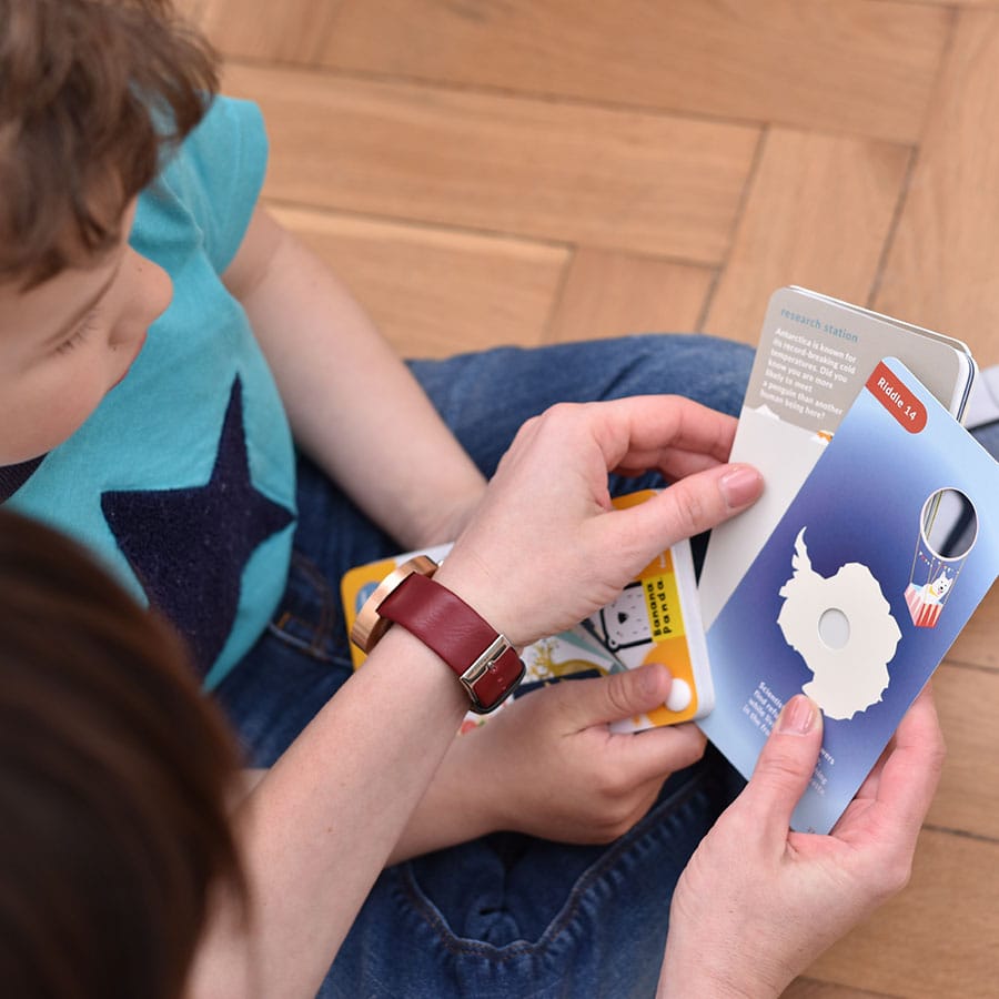 Devinettes Cache - Cache (5 ans +) - Banana Panda - myplayground