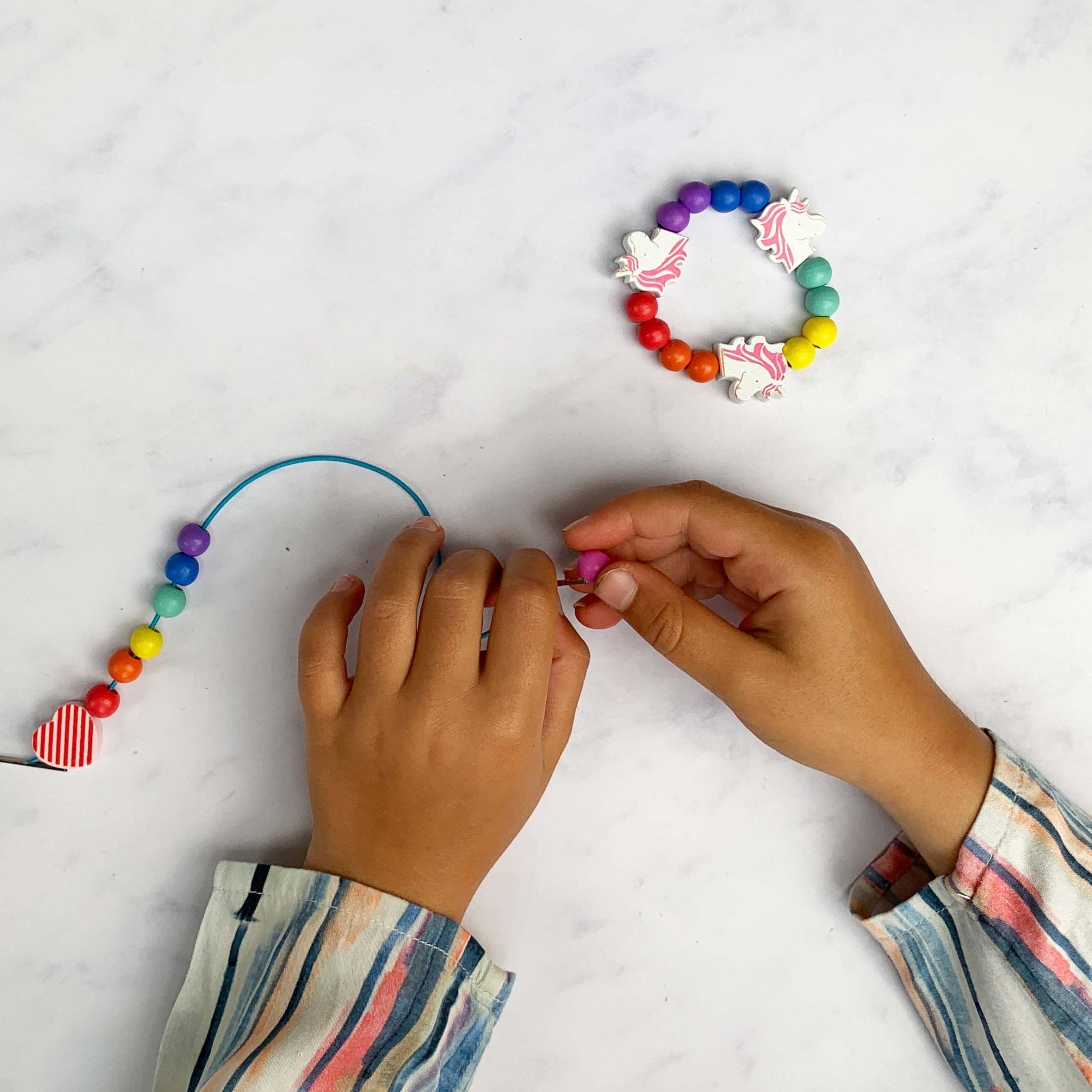 Kit de fabrication de bracelets en forme de licorne et de cœur - myplayground