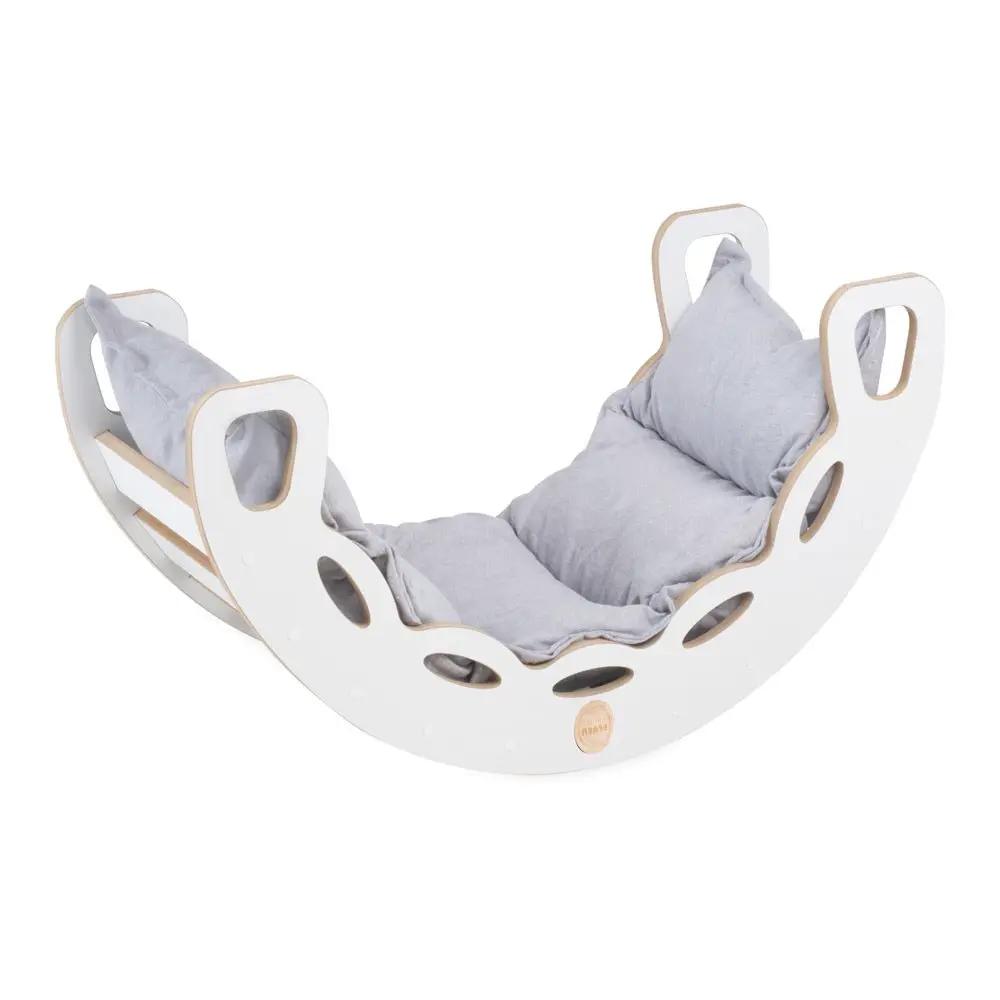Bascule 4 en 1 - bois blanc, avec mur d’escalade, toboggan et coussin en velours gris clair, motricité - Plush nest by Misioo