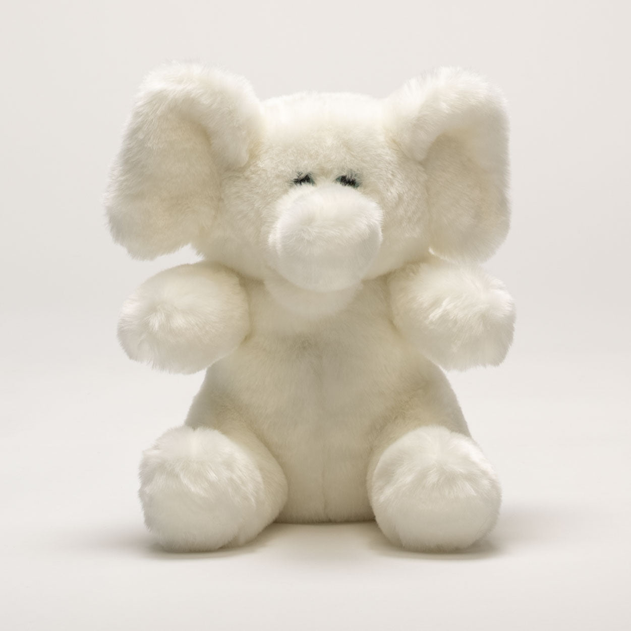 Ma peluche Éléphant Victor - La Pelucherie - myplayground