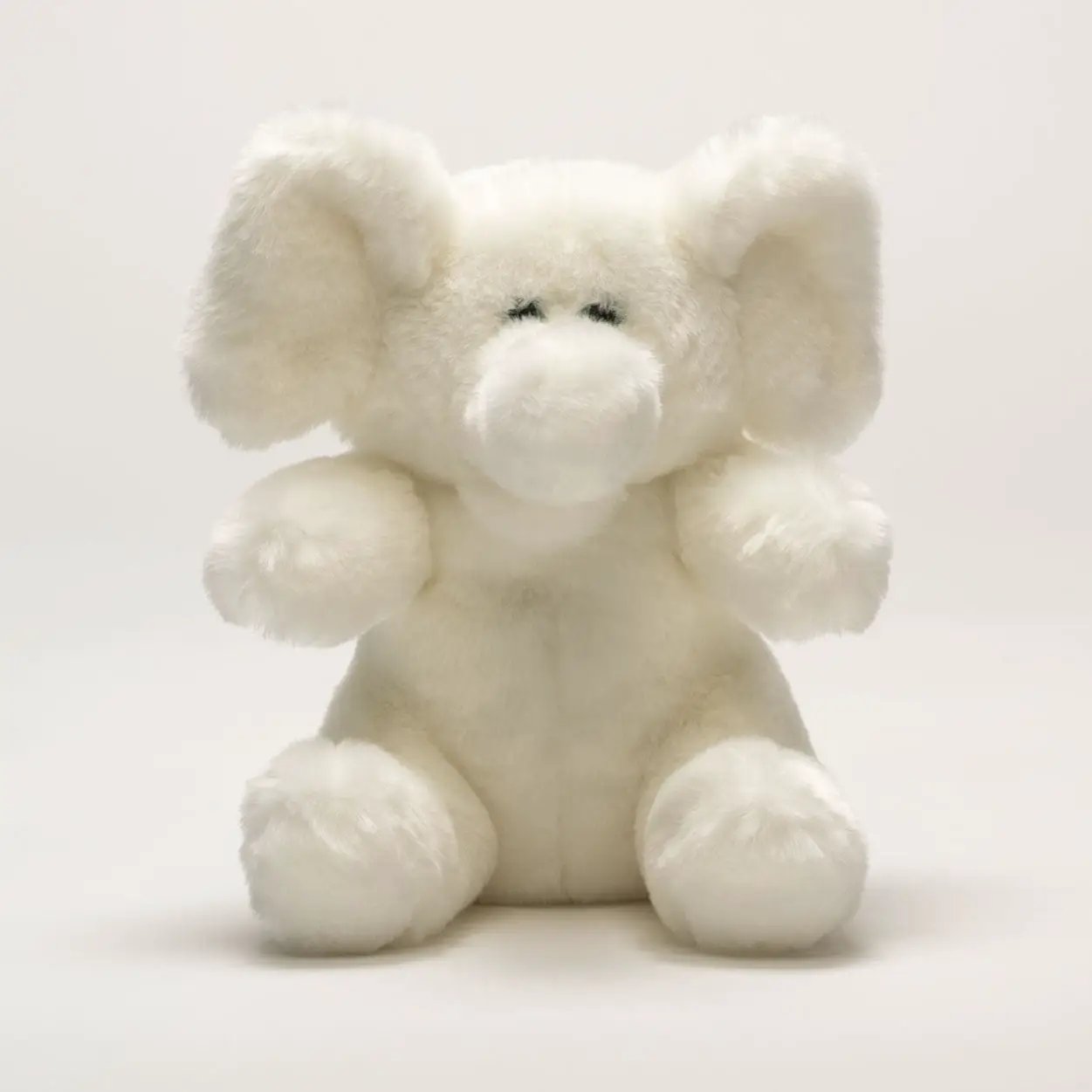 Ma peluche Éléphant Victor - La Pelucherie by La Pelucherie