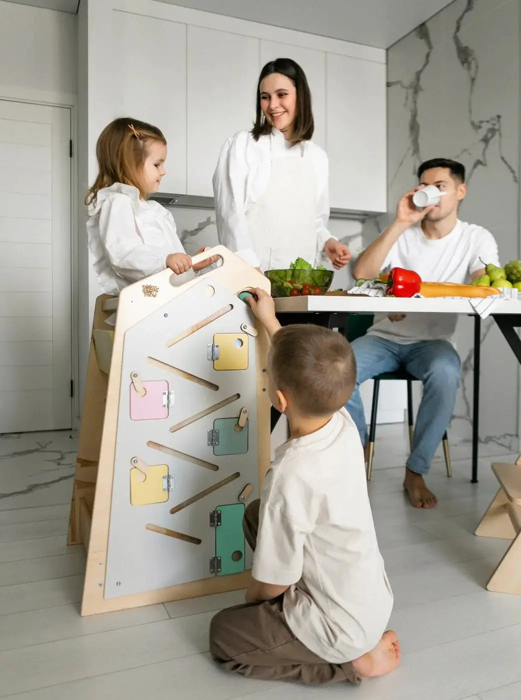 Tour d’Apprentissage Multifonctions 5 en 1 Play XL -Bois Brut (non verni), 18 à 24 mois - BusyKids by BusyKids