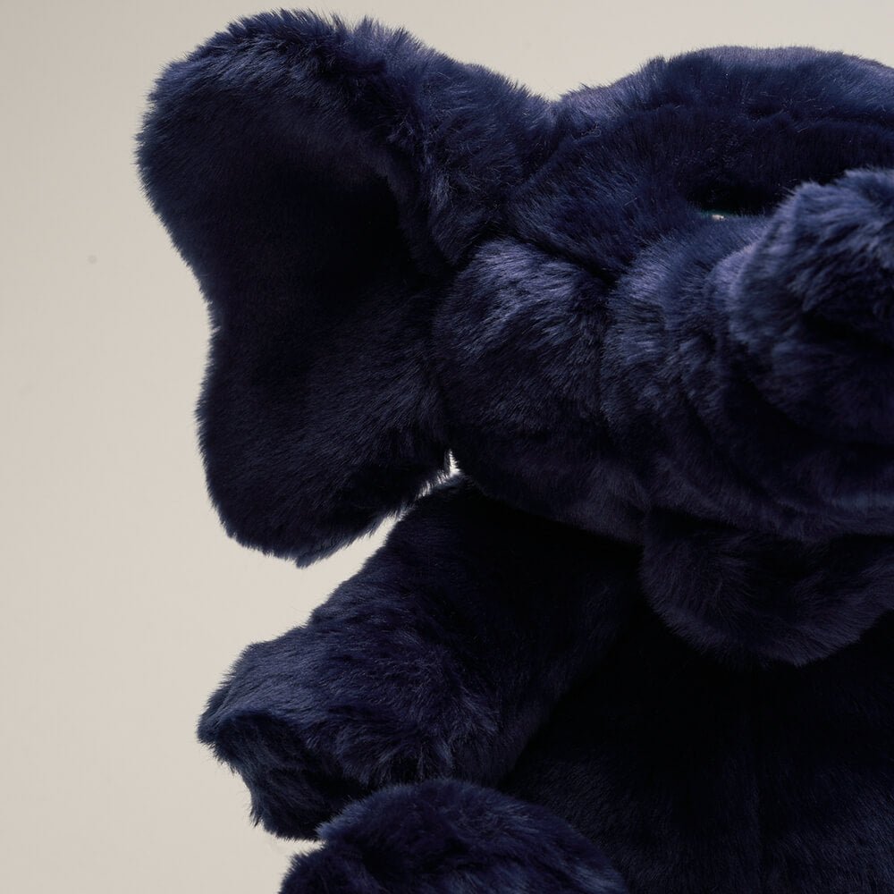 Ma peluche Éléphant Victor - La Pelucherie - myplayground