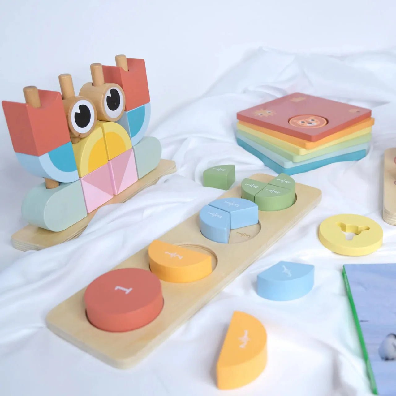 Coffret de Jeu Montessori pour les enfants - 24 à 36 mois - BusyKids by BusyKids