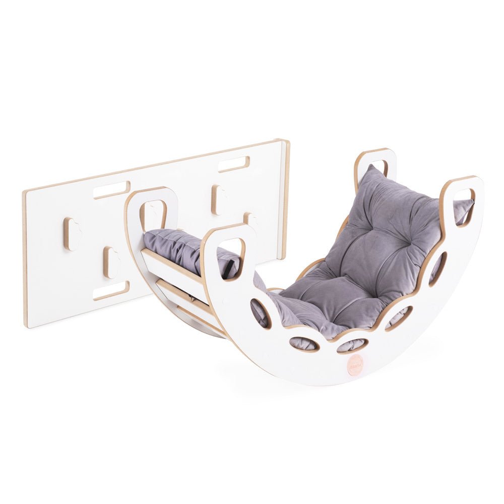 Bascule 4 en 1 - bois blanc, avec mur d’escalade, toboggan et coussin en velours gris, motricité - Plush nest by Misioo