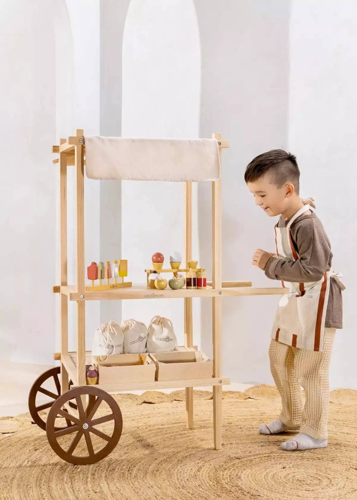 Mini stand de jeux en bois - Coco Village by Coco Village