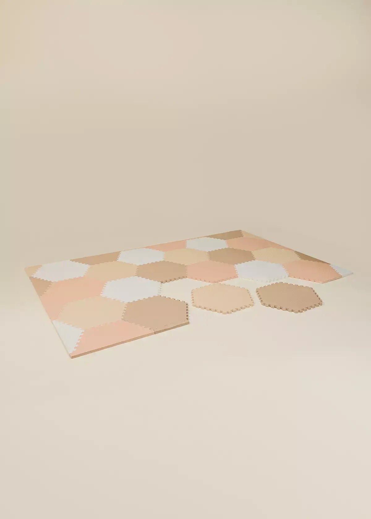 Tapis de jeu hexagonal - Beige - Coco Village - myplayground