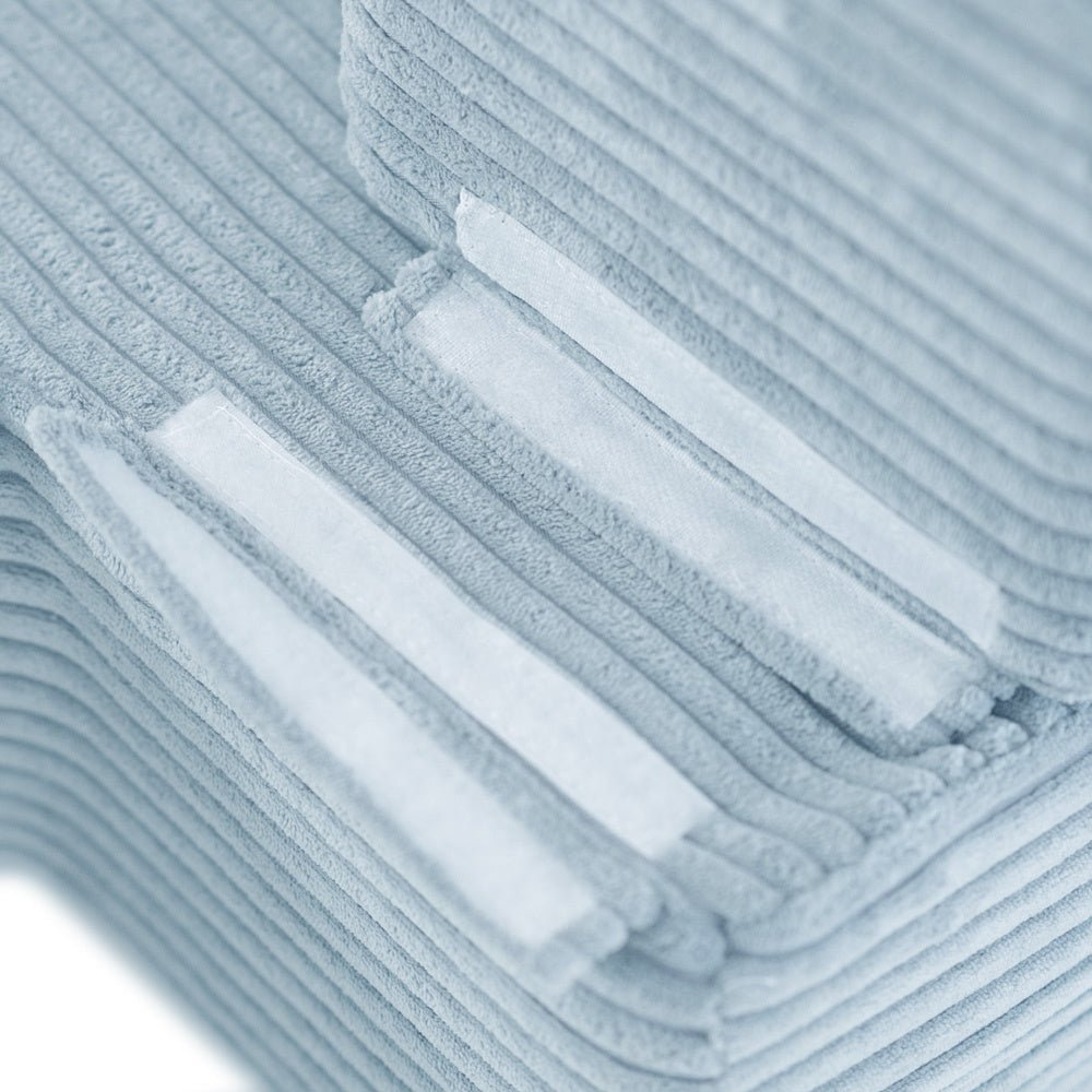 Canapé - lit Foldie - Velours côtelé bleu premium, lavable, imperméable - Plush Nest - myplayground