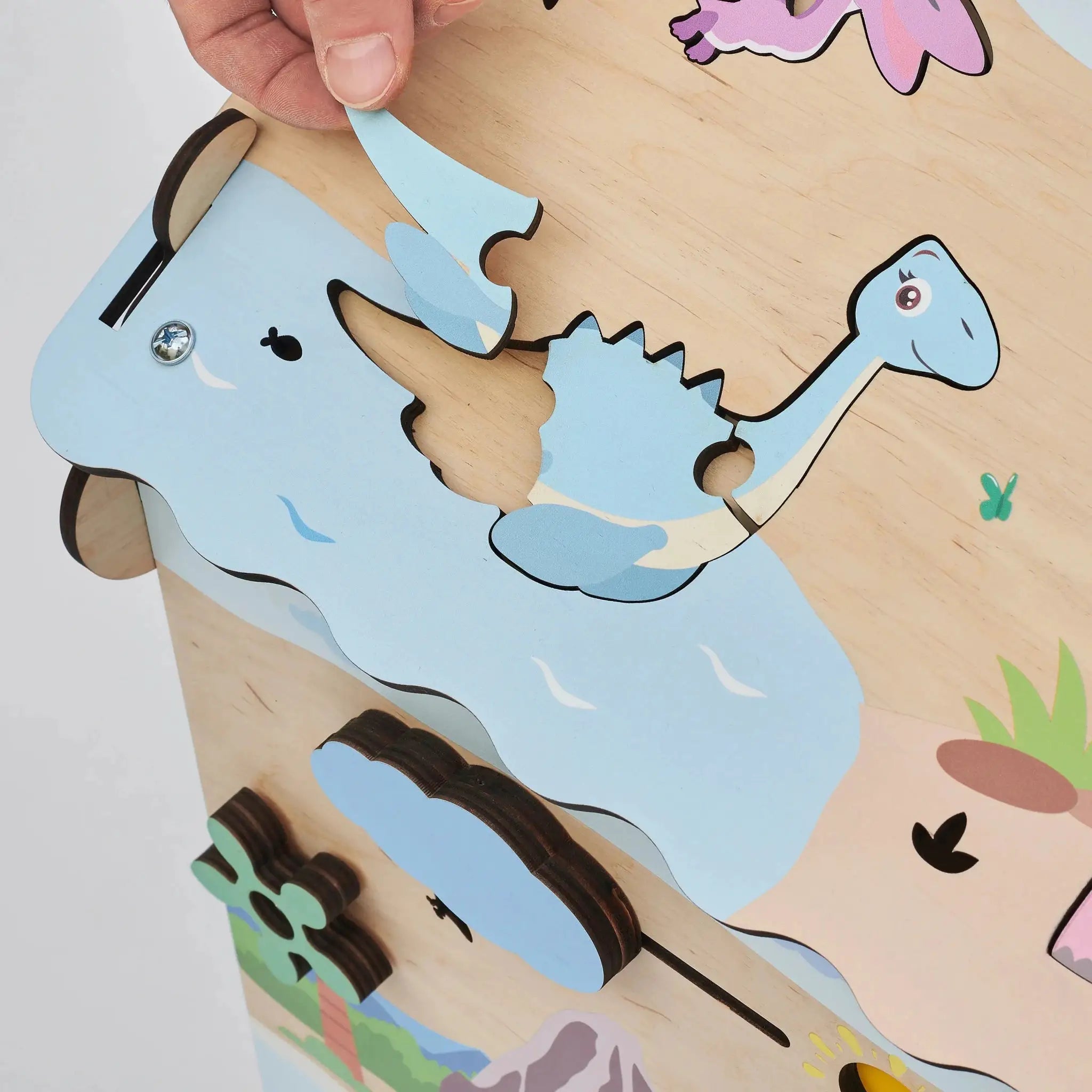 Busy Board Maisonnette Éducative DINO Équipé d'un Éclairage - Bois Natura, 12 à 18 mois - BusyKids by BusyKids