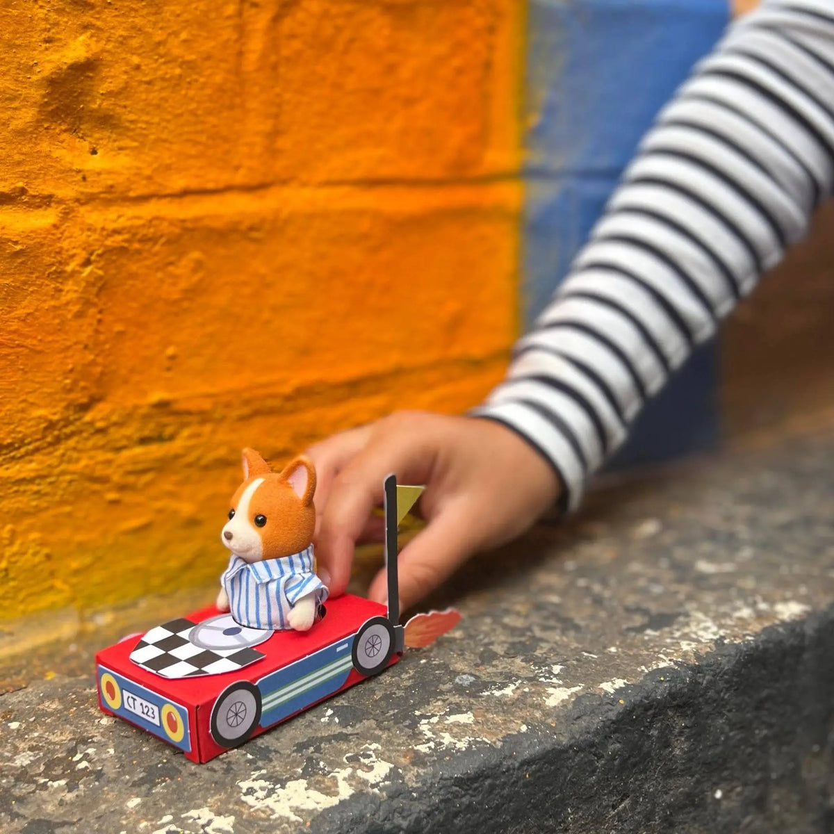 Créez votre propre voiture de course Matchbox by Cotton Twist