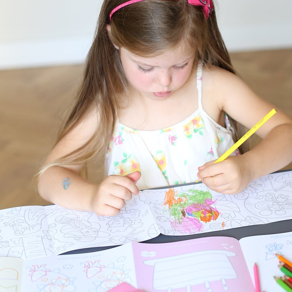 Livres de Coloriage Looong - J'adore Colorier les Fées - Banana Panda - myplayground